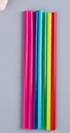 Клеевые стержни для клеевого пистолета "Разноцветный" 7ммх18 см (набор 7 шт) 1746892